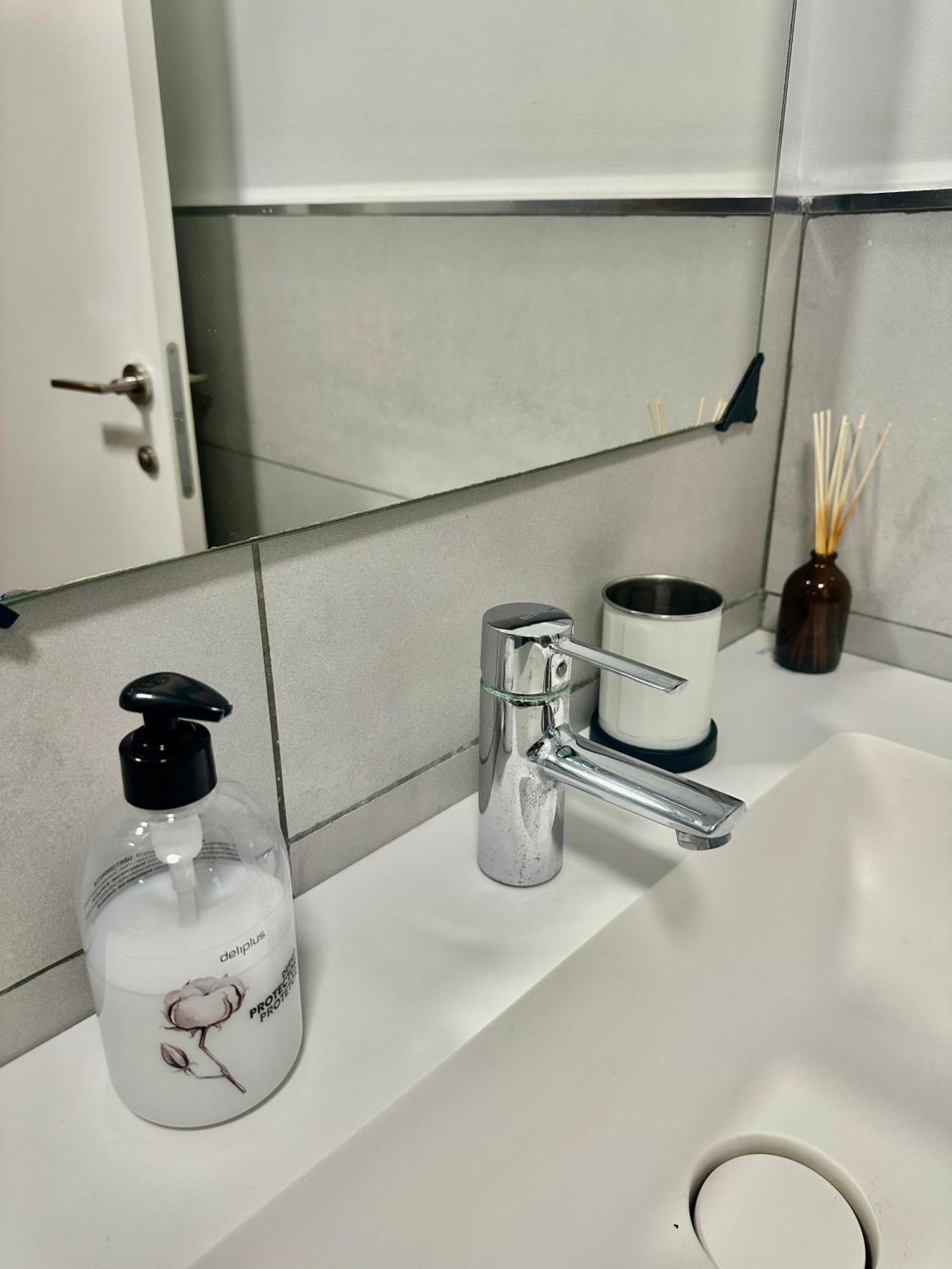 Ranee - 2 Bed 2 Bath In Centre Appartamento Las Palmas de Gran Canaria